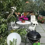 Pavillon De Diane Holiday home *