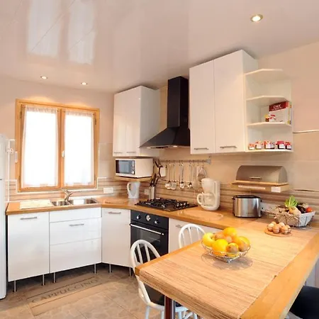 Holiday home Pavillon De Diane *