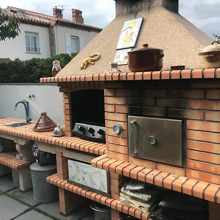 Pavillon De Diane